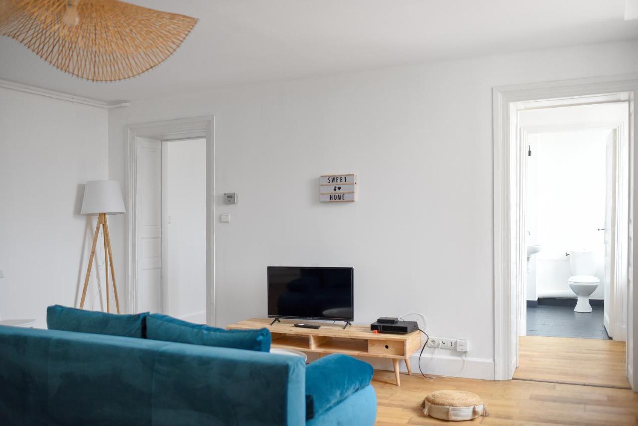 カルカソンヌCharmand Duplex Avec Vue Sur La Cite & Les Toitsアパートメント エクステリア 写真
